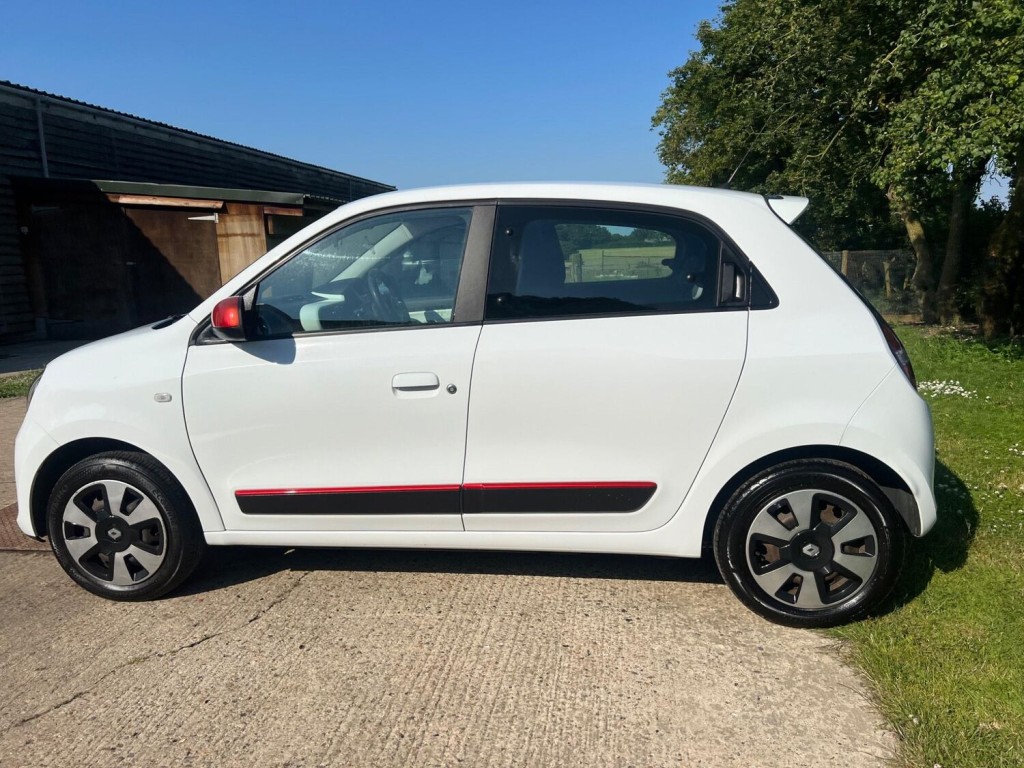 RENAULT TWINGO