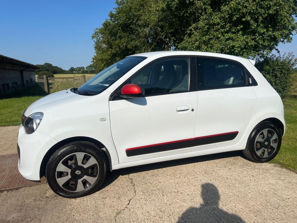 RENAULT TWINGO