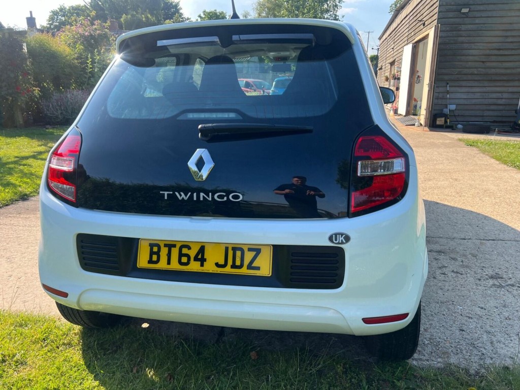 RENAULT TWINGO