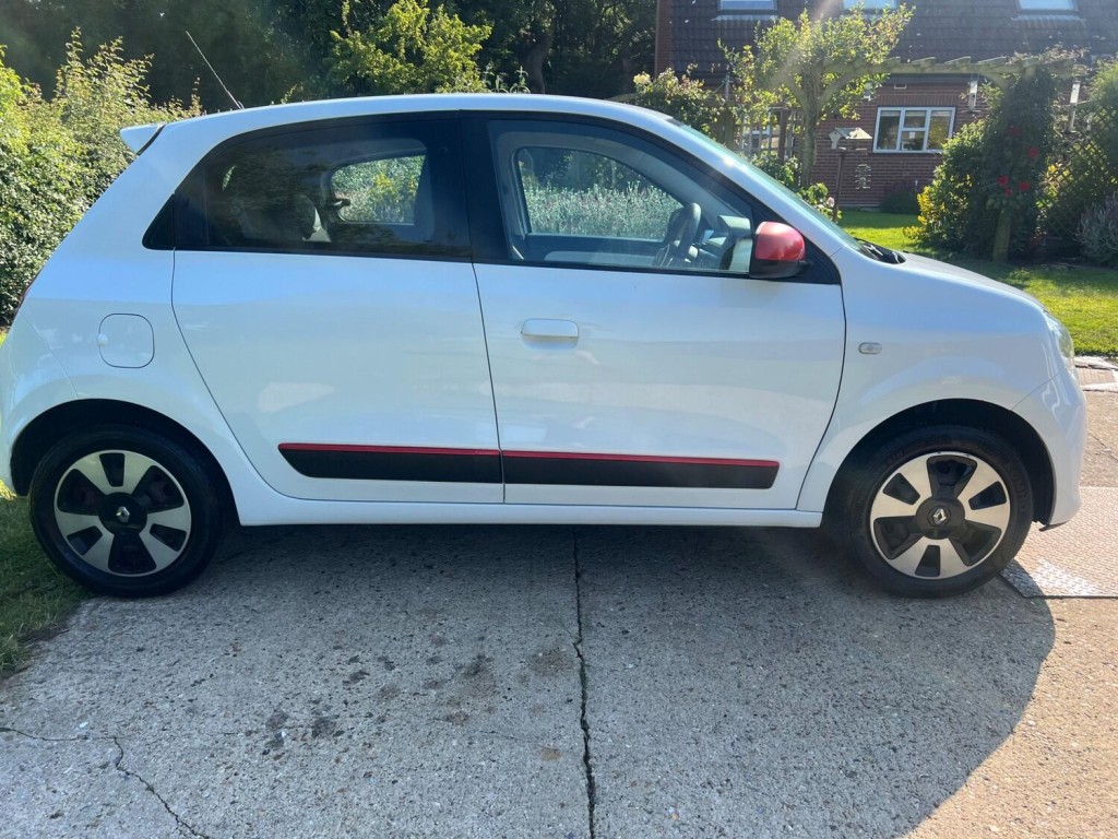 RENAULT TWINGO