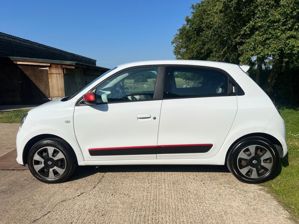 RENAULT TWINGO