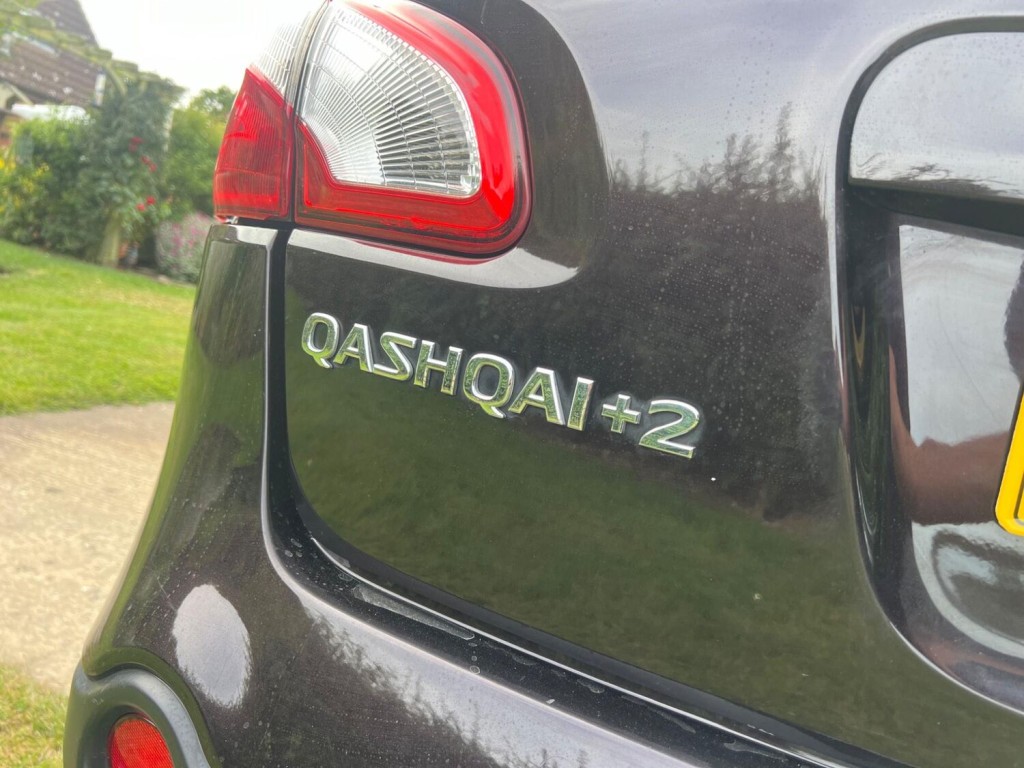 NISSAN QASHQAI+2