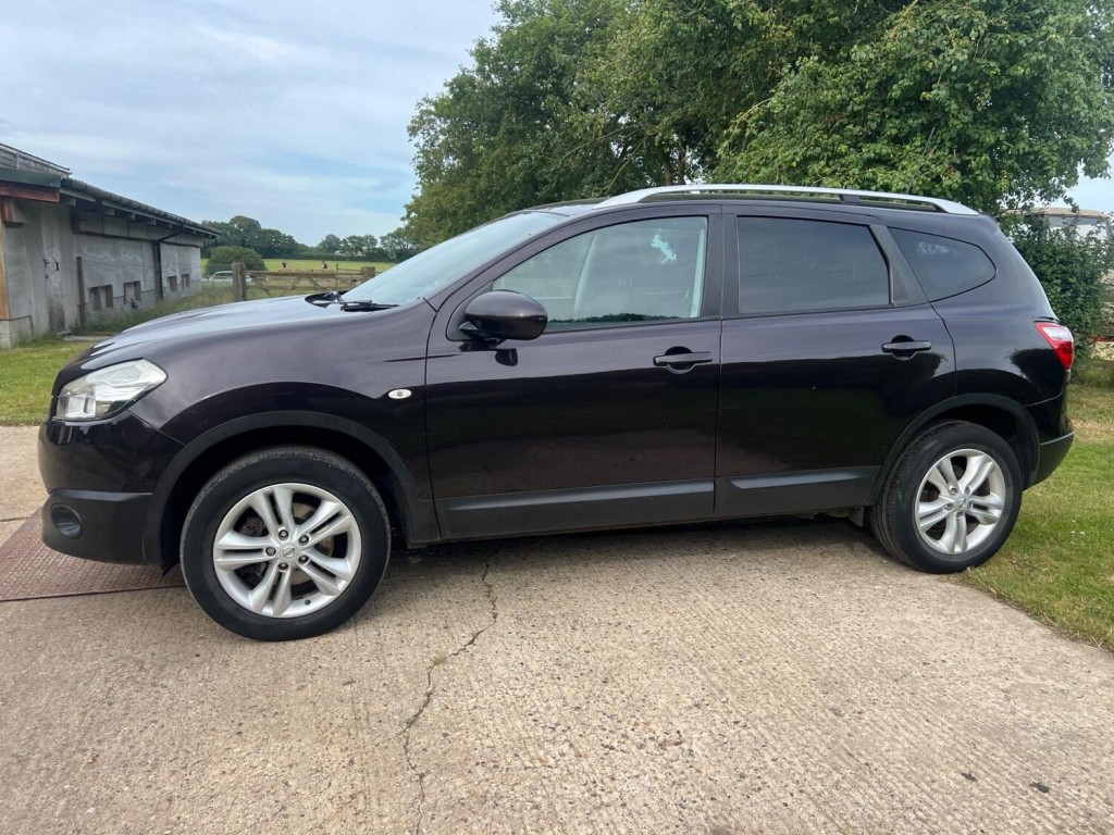 NISSAN QASHQAI+2