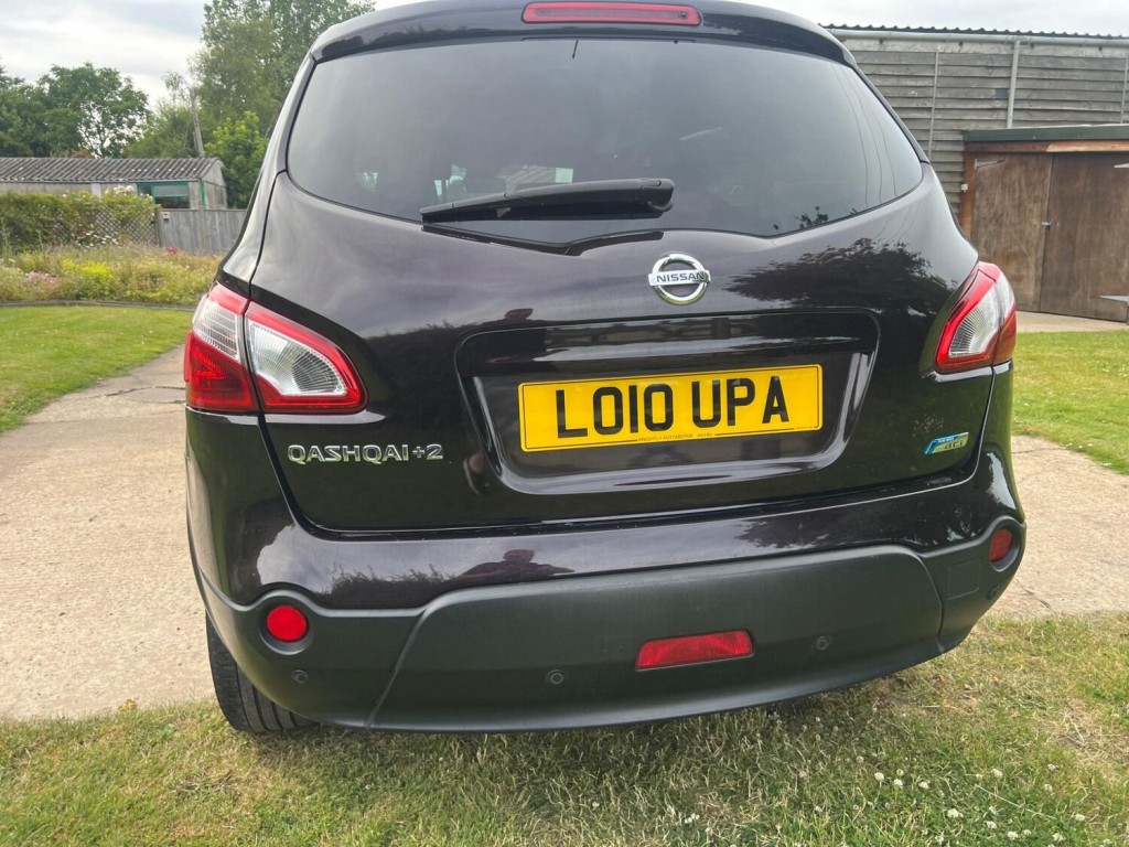 NISSAN QASHQAI+2