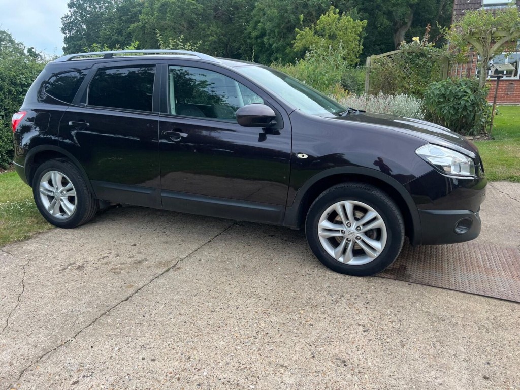 NISSAN QASHQAI+2