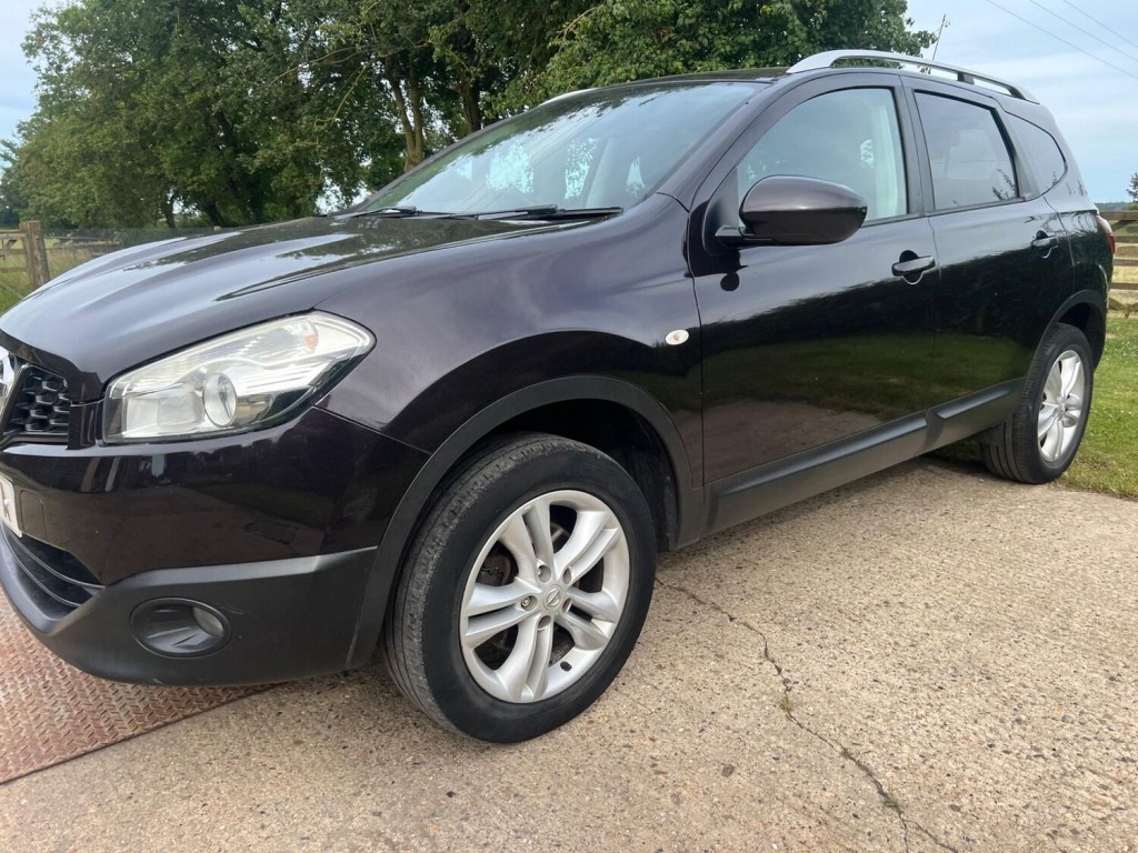 NISSAN QASHQAI+2