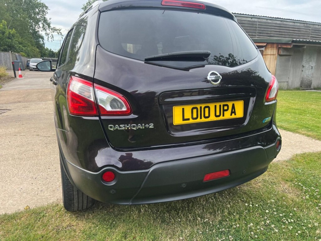 NISSAN QASHQAI+2