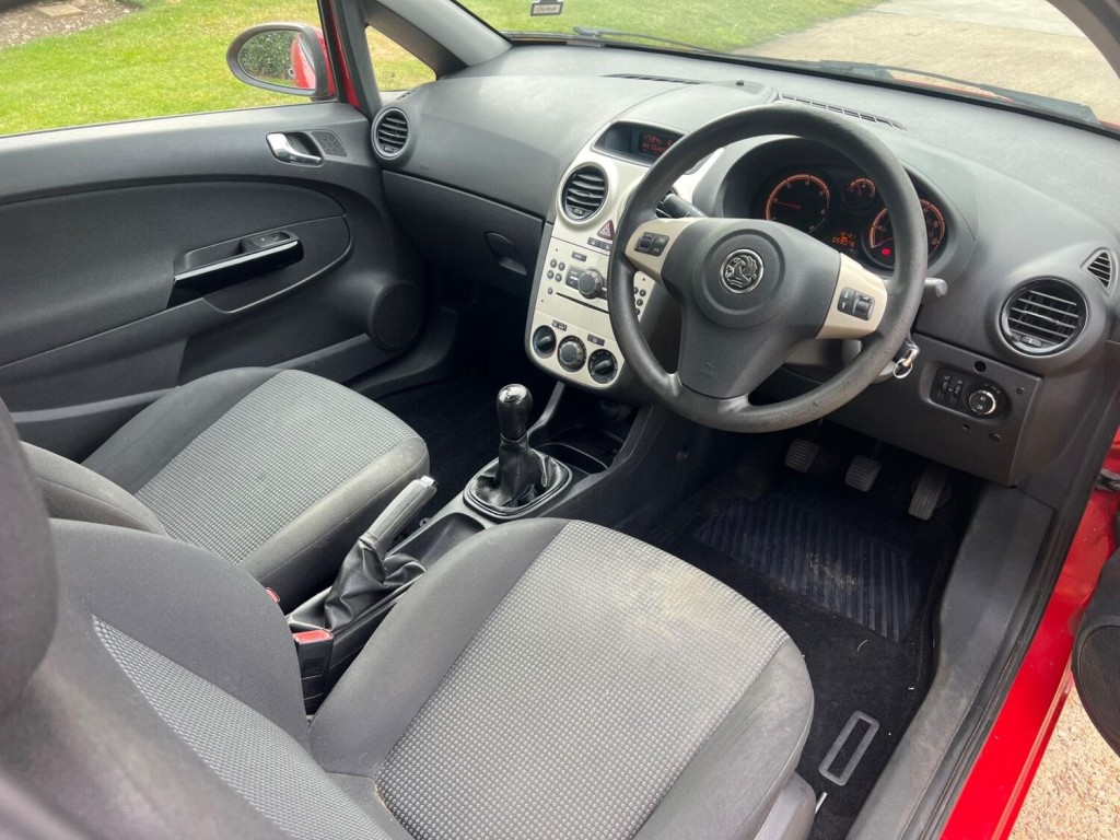 VAUXHALL CORSA