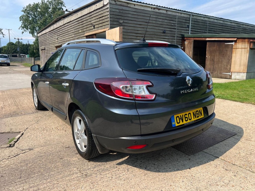 RENAULT MEGANE