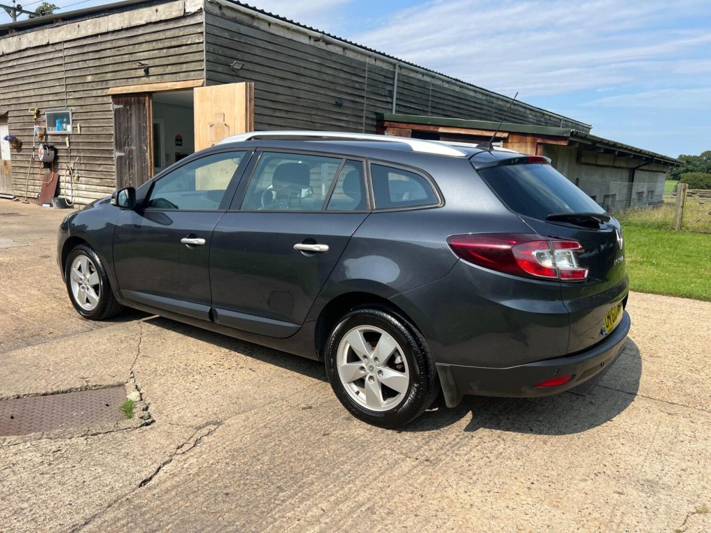 RENAULT MEGANE