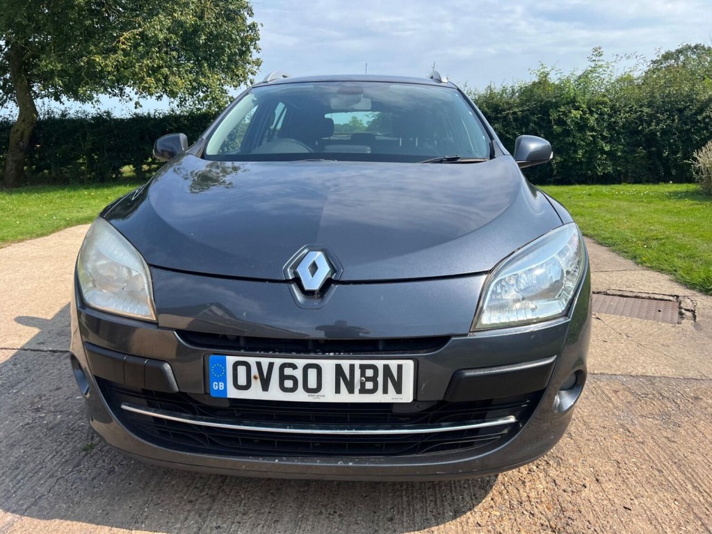 View RENAULT MEGANE 1.5 dCi Dynamique TomTom Sport Tourer Euro 4 5dr