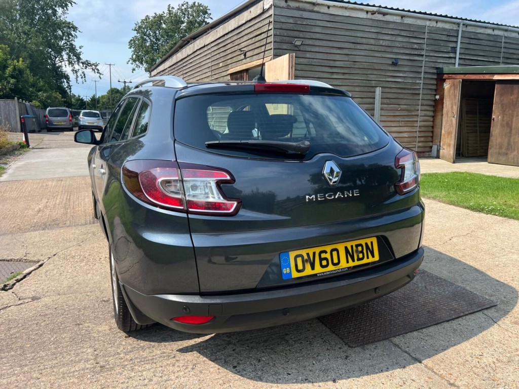 RENAULT MEGANE