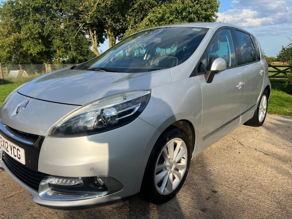 RENAULT SCENIC