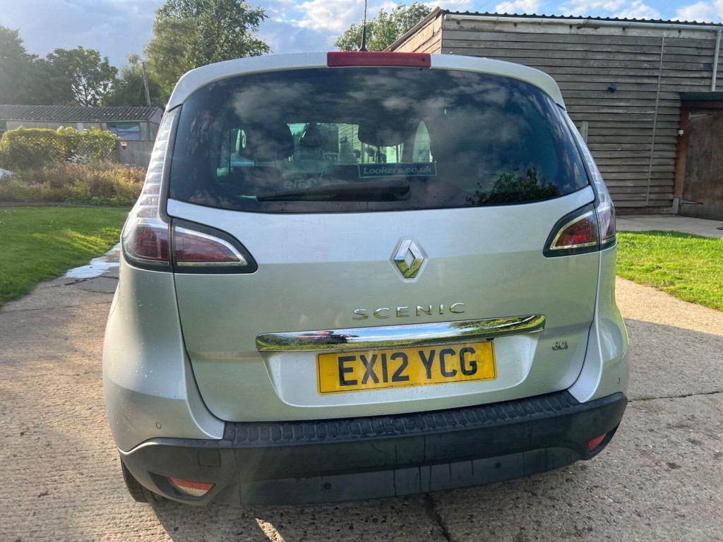 RENAULT SCENIC