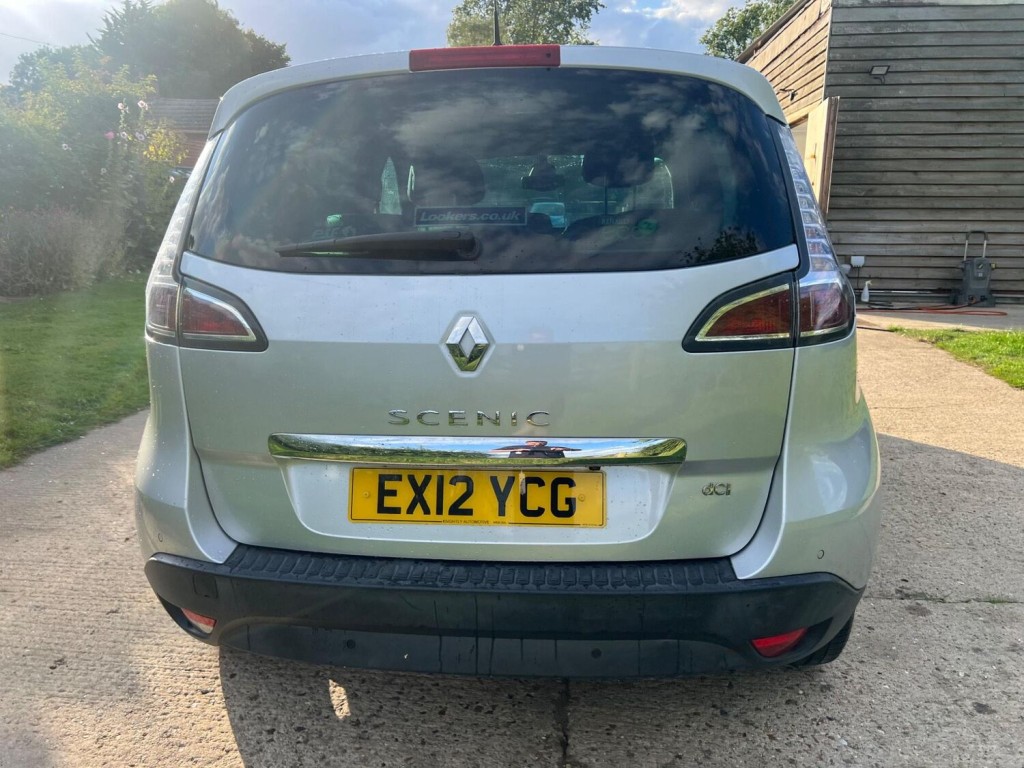 RENAULT SCENIC
