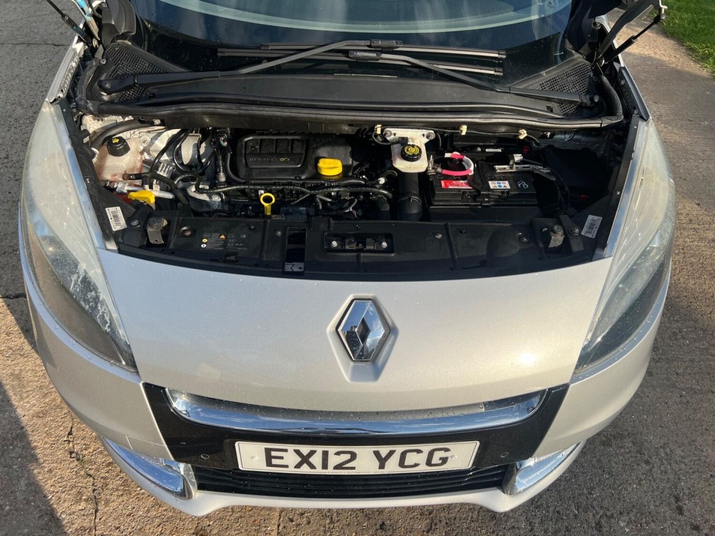 RENAULT SCENIC