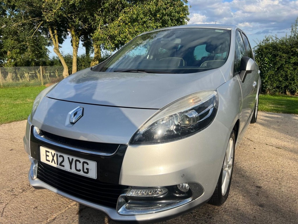RENAULT SCENIC