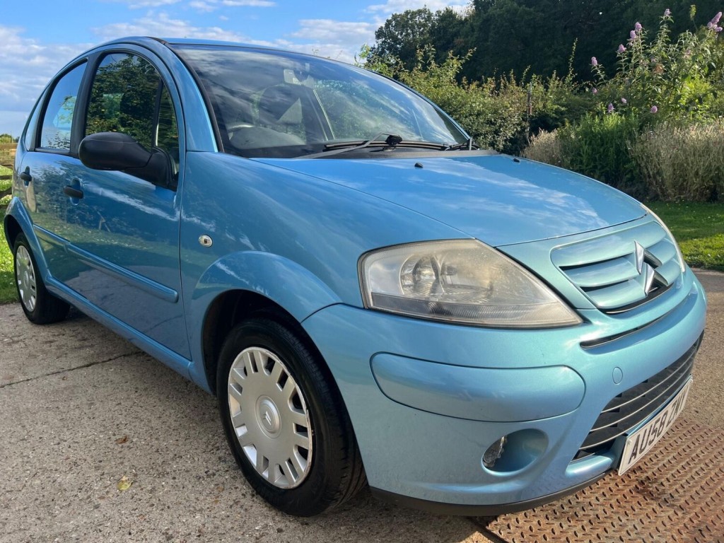 View CITROEN C3 1.4i Rhythm 5dr