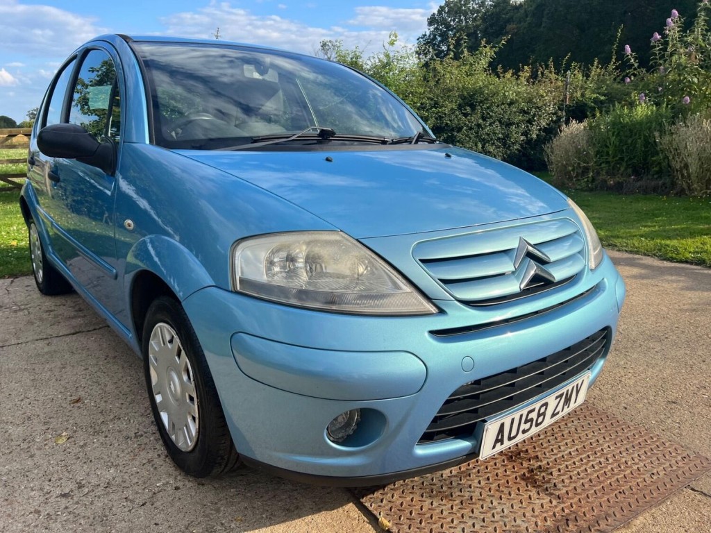 View CITROEN C3 1.4i Rhythm 5dr