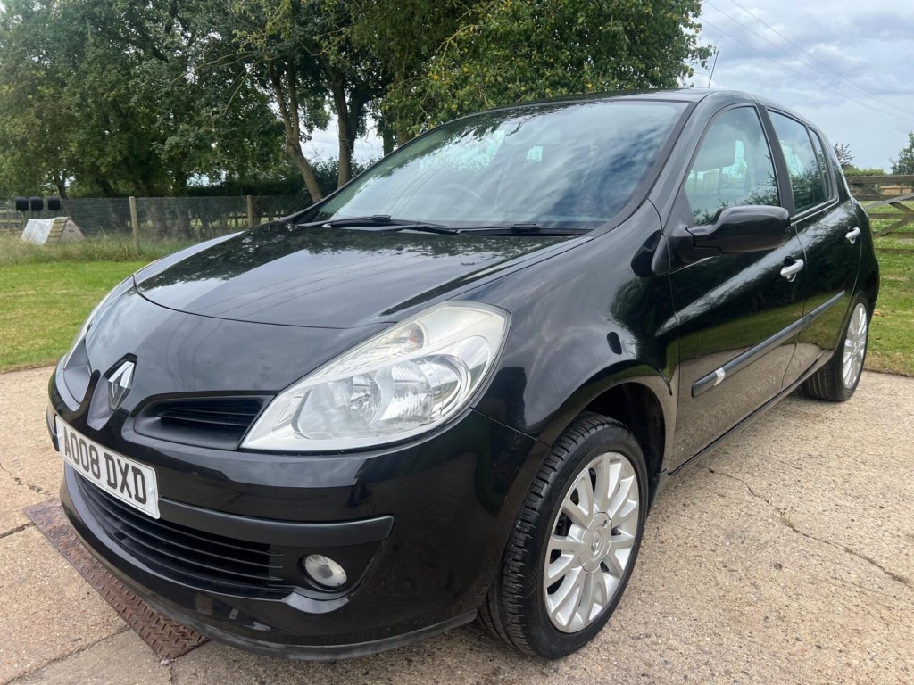RENAULT CLIO