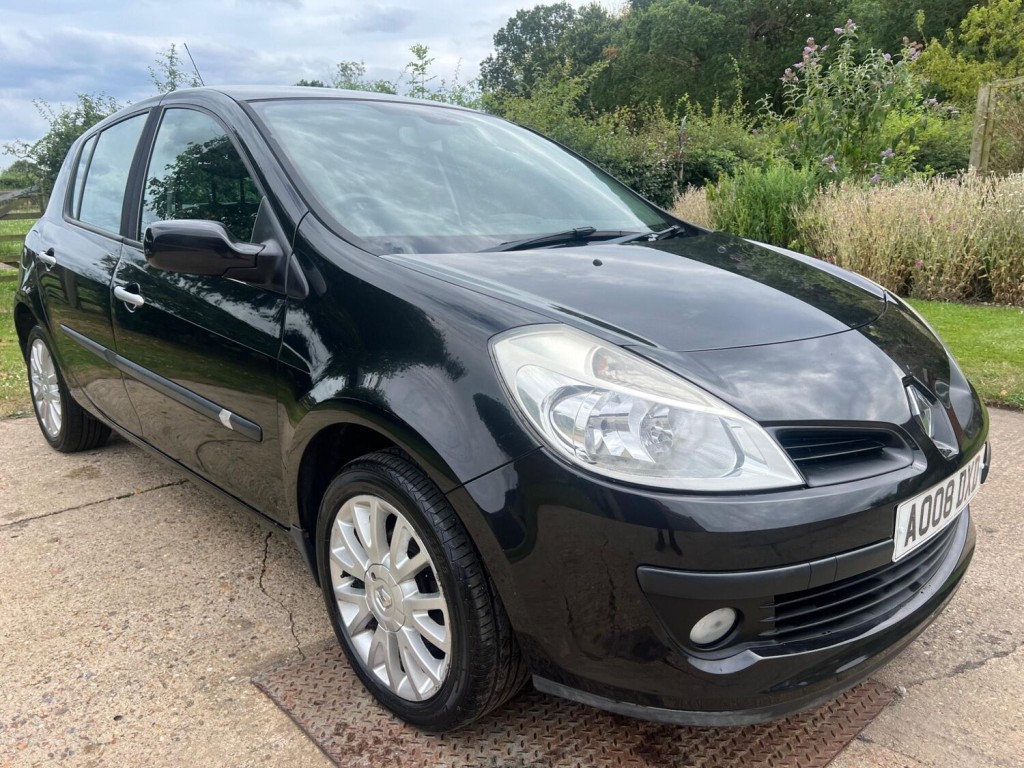 View RENAULT CLIO 1.5 dCi Dynamique 5dr