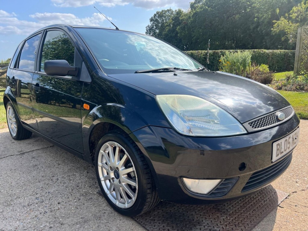 View FORD FIESTA 1.25 Zetec 5dr