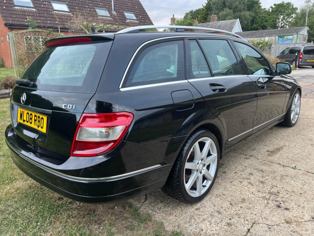 MERCEDES-BENZ C CLASS