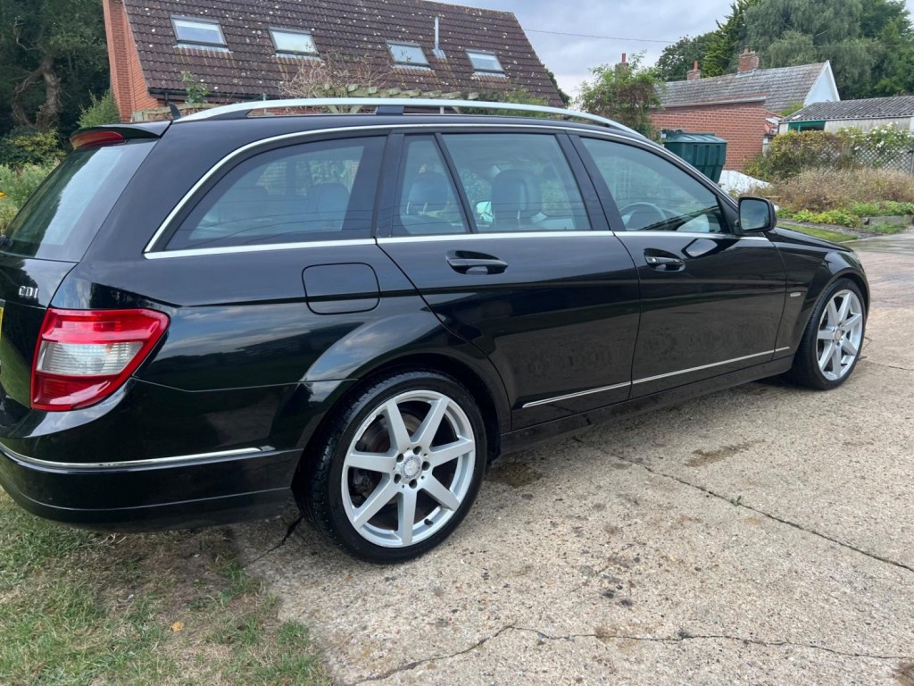 MERCEDES-BENZ C CLASS