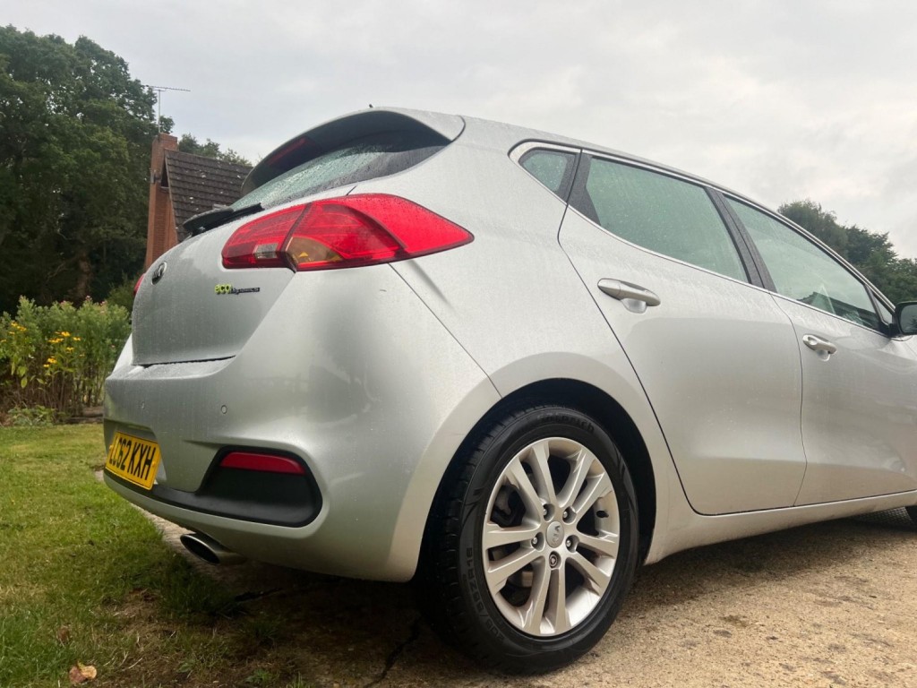 KIA CEED