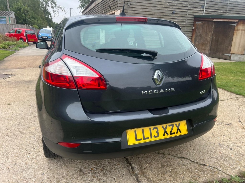 RENAULT MEGANE