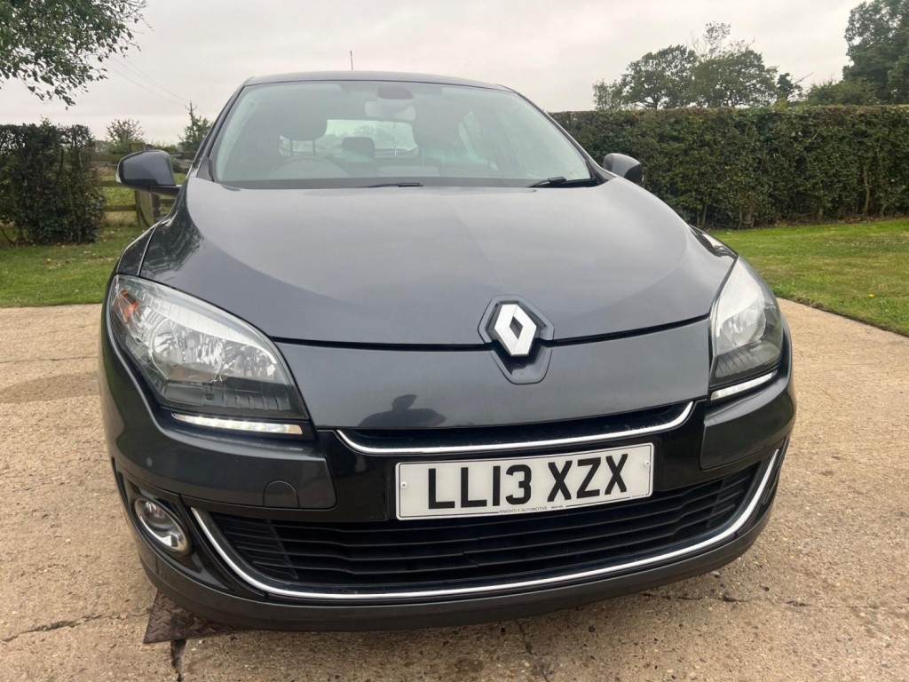 View RENAULT MEGANE 1.5 dCi Dynamique TomTom Euro 5 5dr