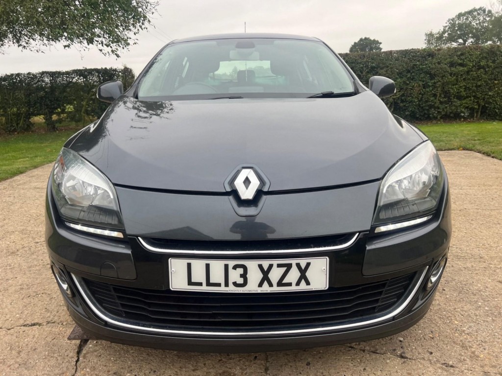 View RENAULT MEGANE 1.5 dCi Dynamique TomTom Euro 5 5dr