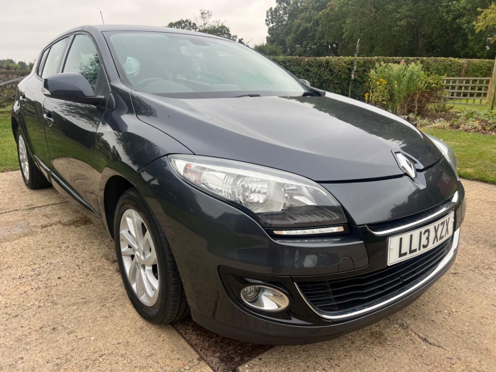 View RENAULT MEGANE 1.5 dCi Dynamique TomTom Euro 5 5dr