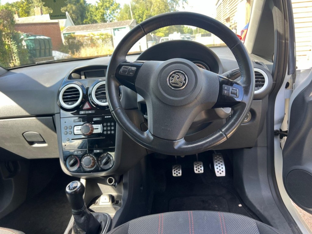 VAUXHALL CORSA