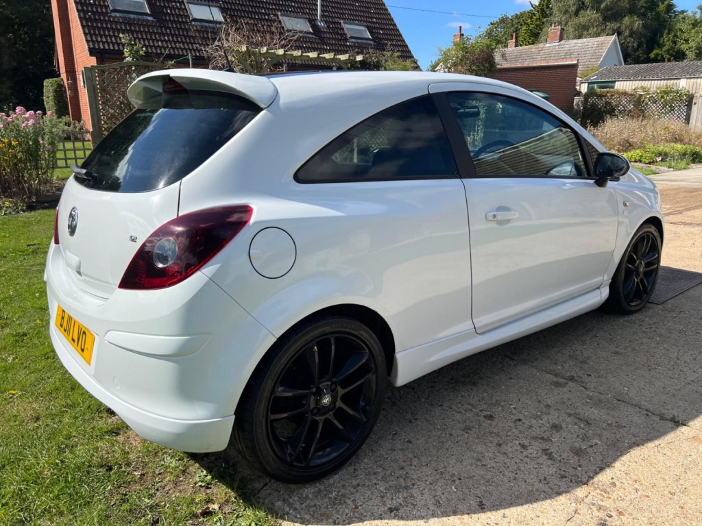 VAUXHALL CORSA