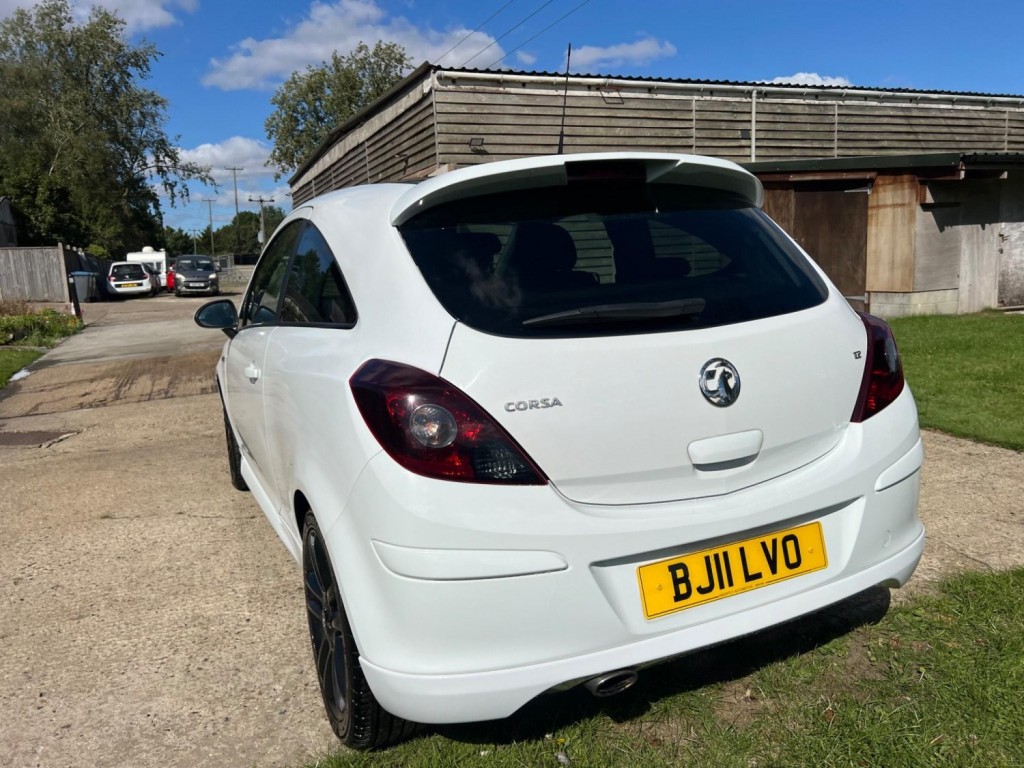 VAUXHALL CORSA