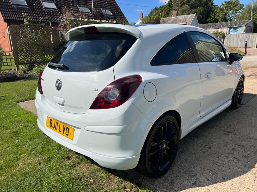 VAUXHALL CORSA