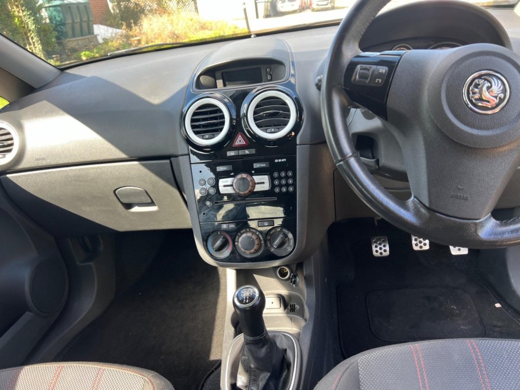 VAUXHALL CORSA