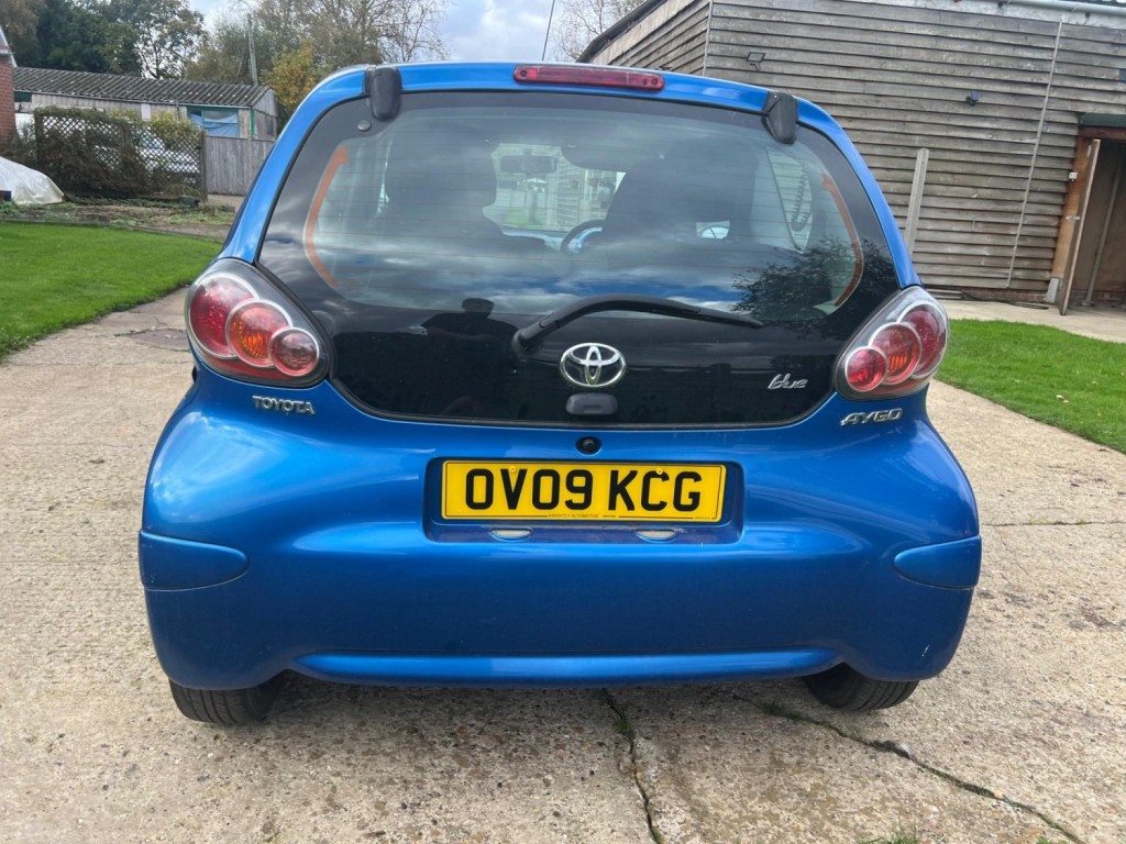 TOYOTA AYGO