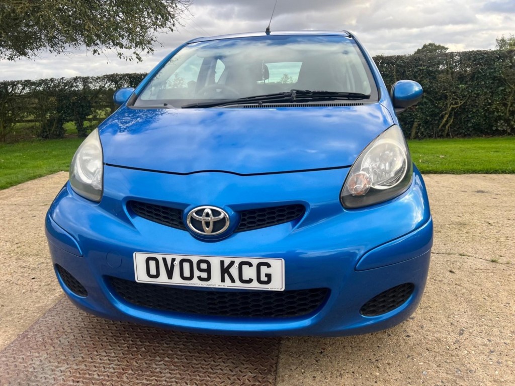 TOYOTA AYGO