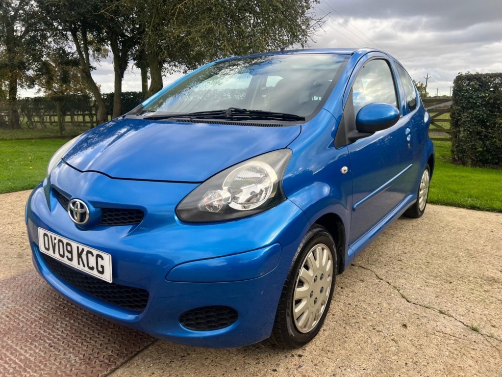 TOYOTA AYGO