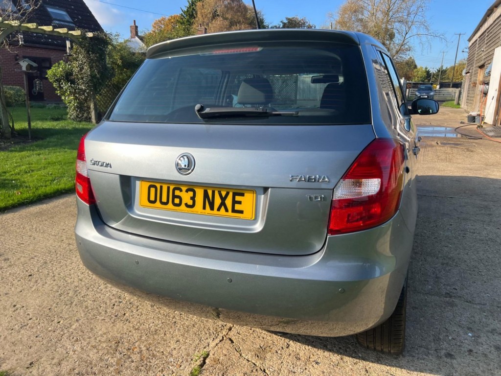 SKODA FABIA