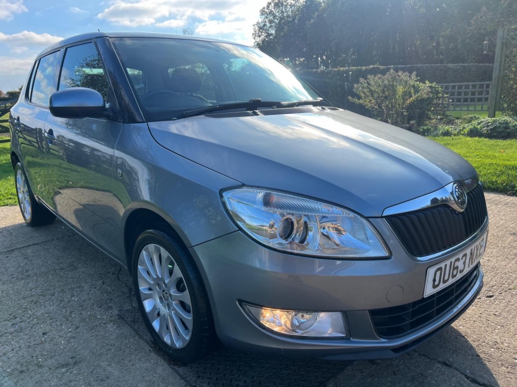 View SKODA FABIA 1.6 TDI Elegance Euro 5 5dr