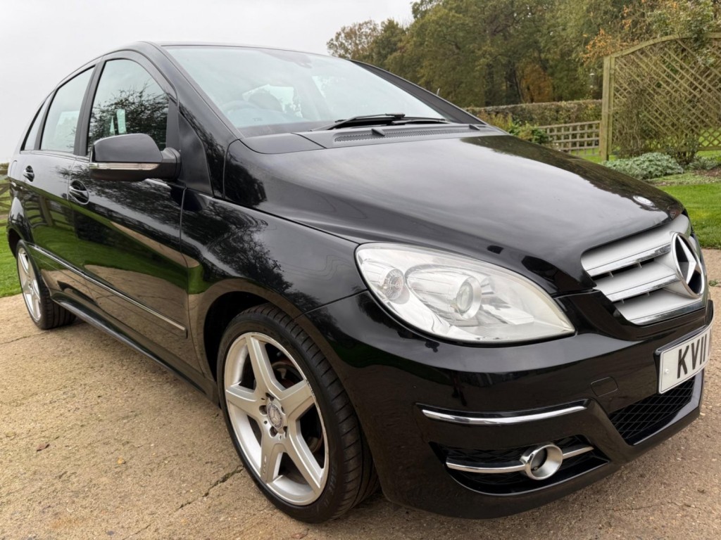 View MERCEDES-BENZ B CLASS 2.0 B200 CDI Sport 5dr