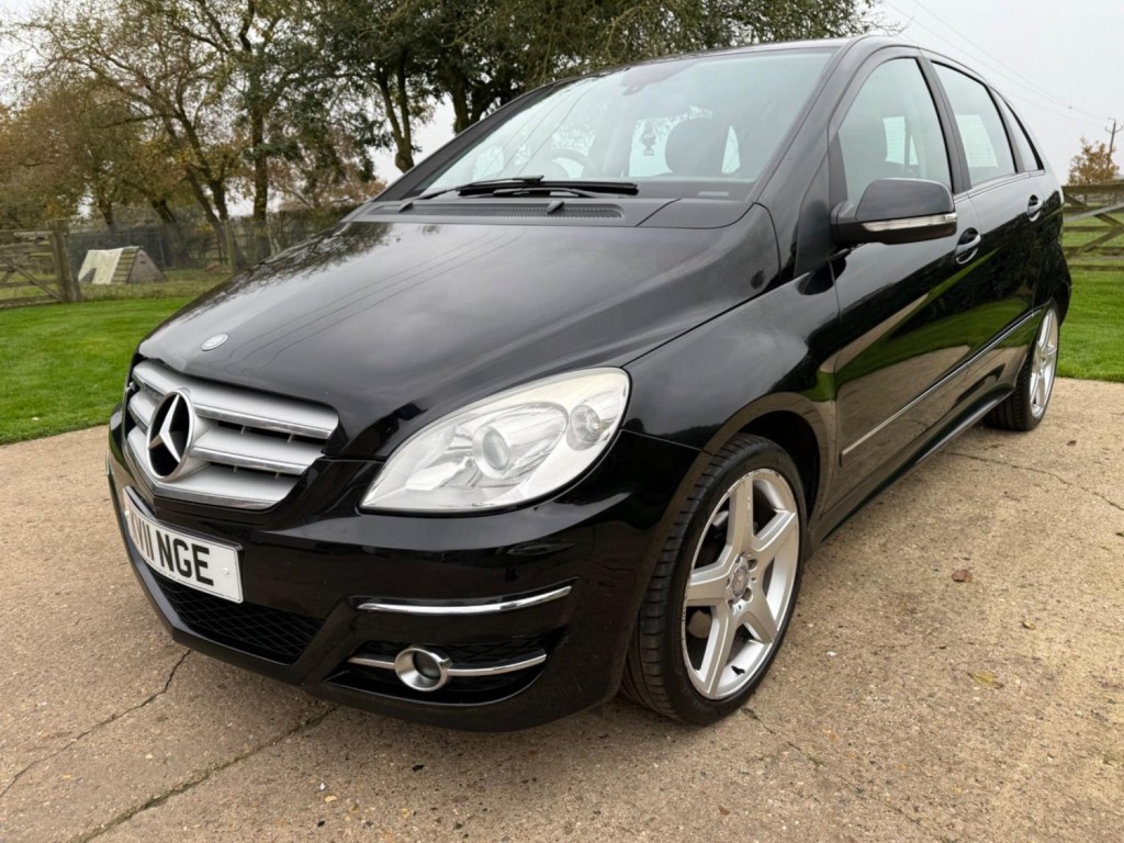 MERCEDES-BENZ B CLASS