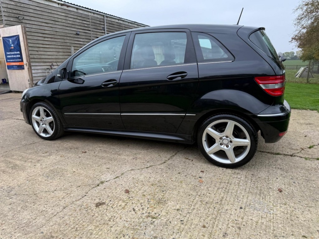 MERCEDES-BENZ B CLASS