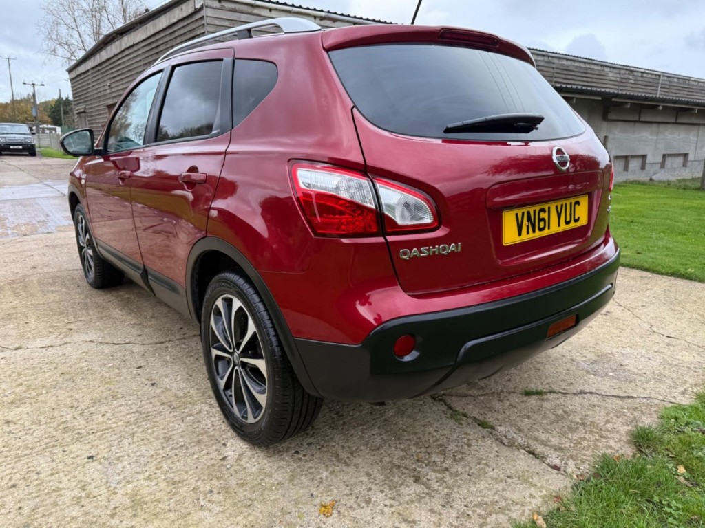NISSAN QASHQAI