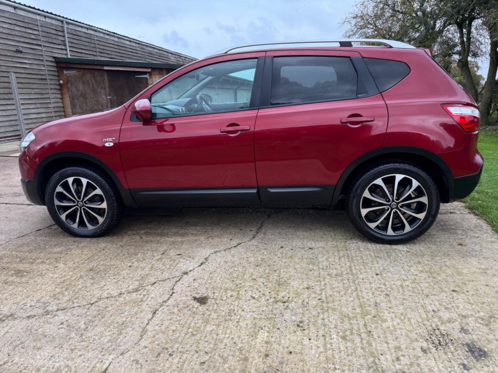 NISSAN QASHQAI
