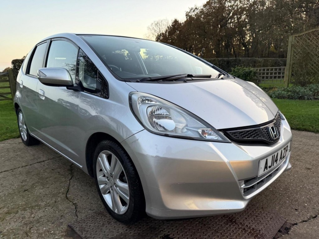View HONDA JAZZ 1.4 i-VTEC ES Plus Euro 5 5dr
