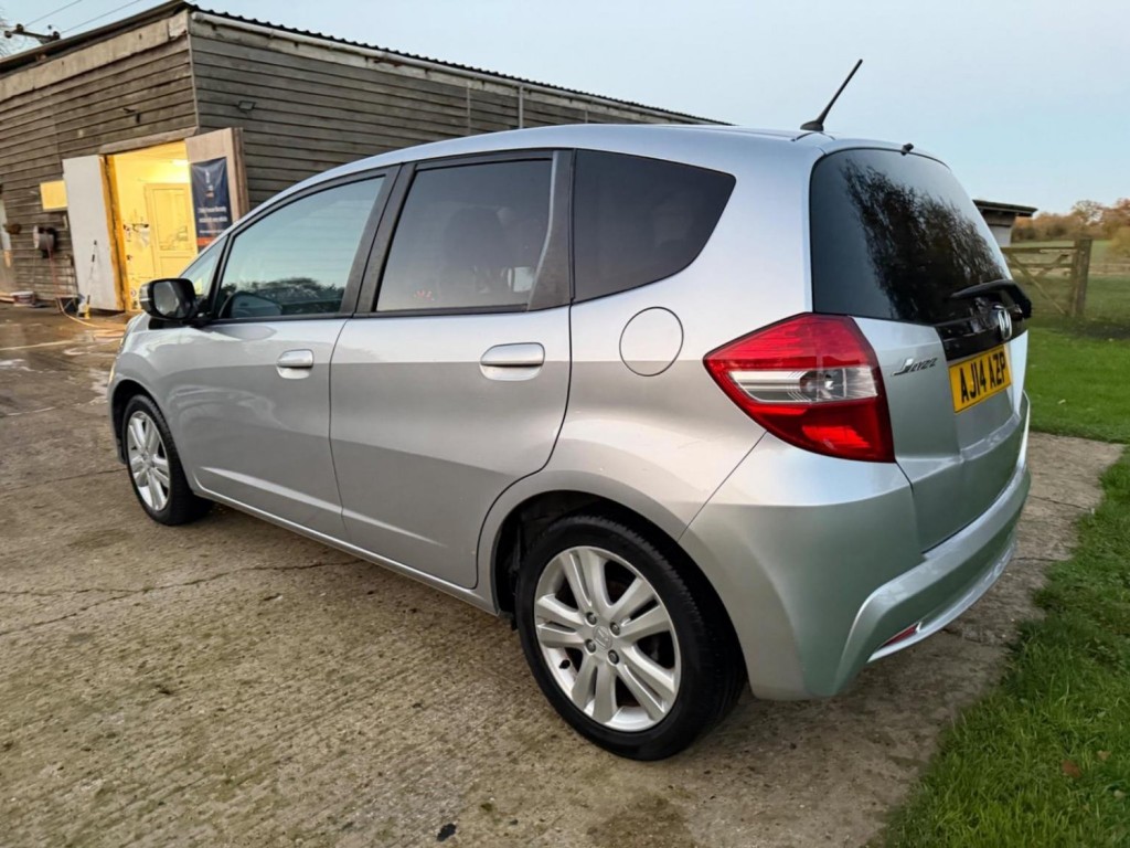 HONDA JAZZ